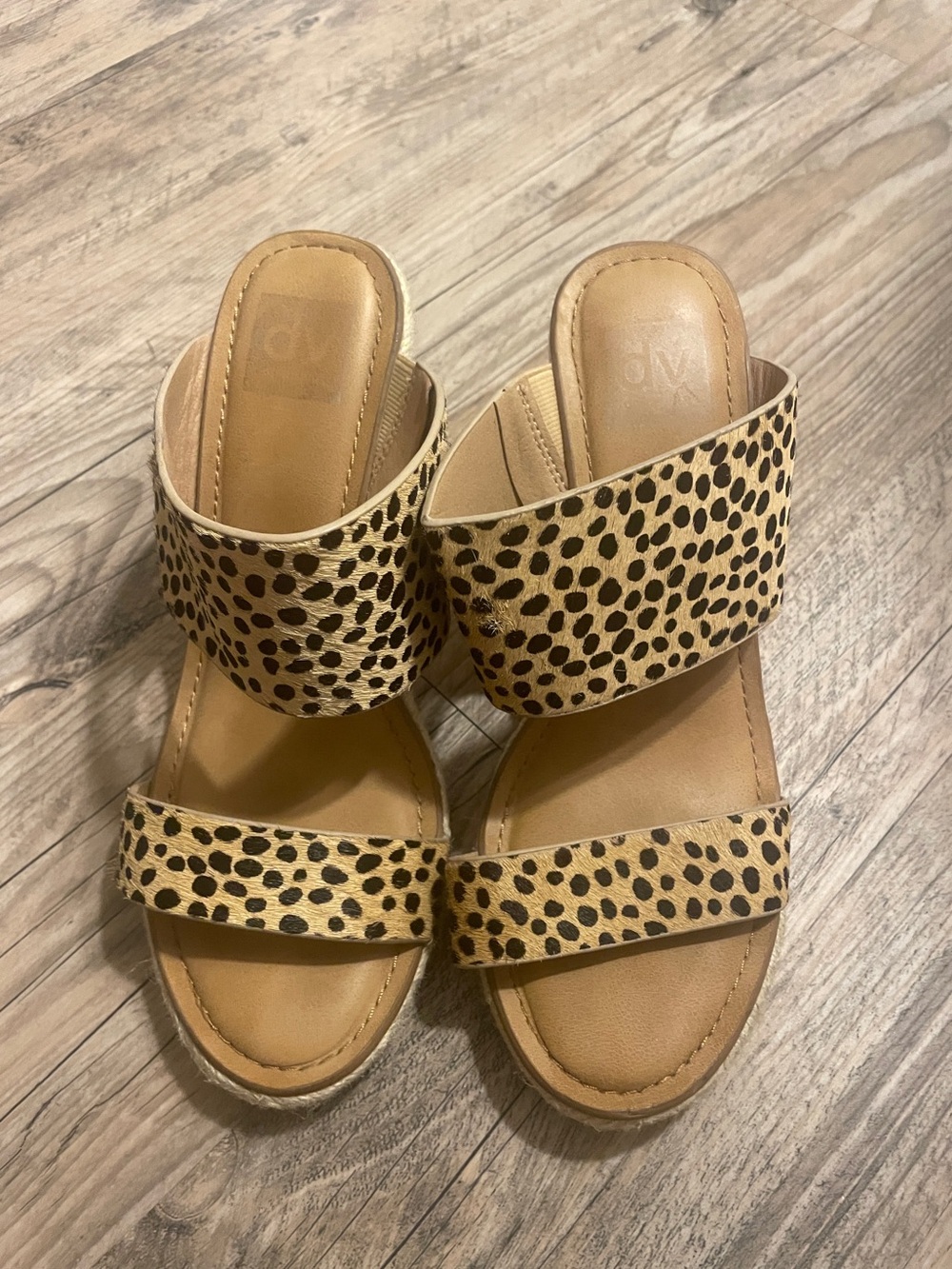 DV Dolce Vita Leopard Print Sandals Women Slide Platform Espadrille Style